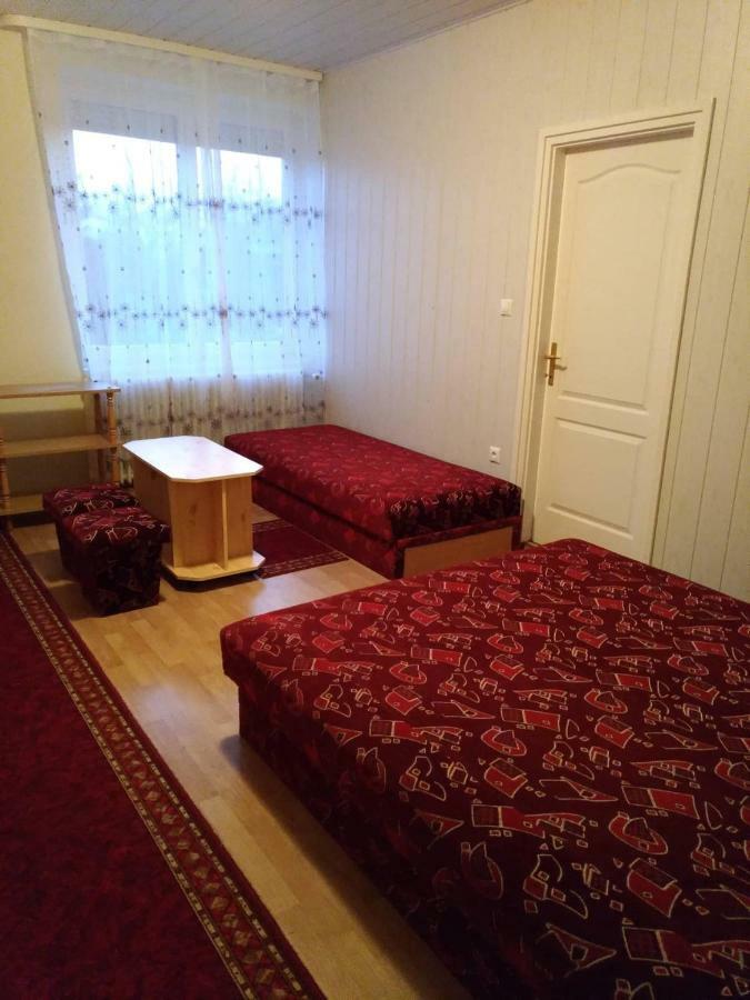 Nora Apartman Apartment Balatonfuzfo Luaran gambar